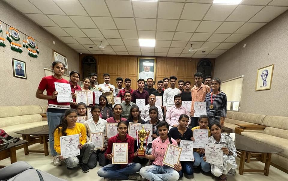 एनएसएस प्रकोष्ठ के सौजन्य एवं उच्चतर शिक्षा विभाग हरियाणा सरकार के द्वारा प्रायोजित  सात दिवसीय कैंप