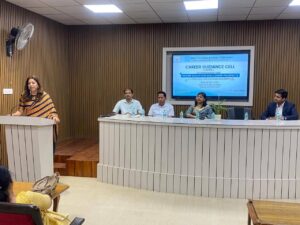 हायर एजुकेशन एंड करियर प्रॉस्पेक्ट्स” विषय पर विस्तार व्याख्यान आयोजित